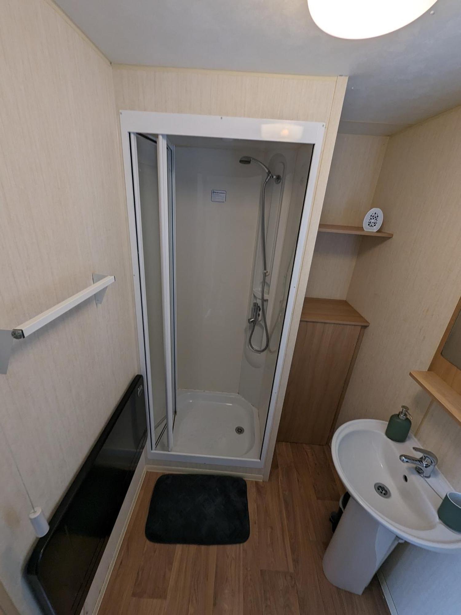 3 Bedroom Caravan, Sleeps 8 Lyons Lido Beach 普利斯坦丁 外观 照片