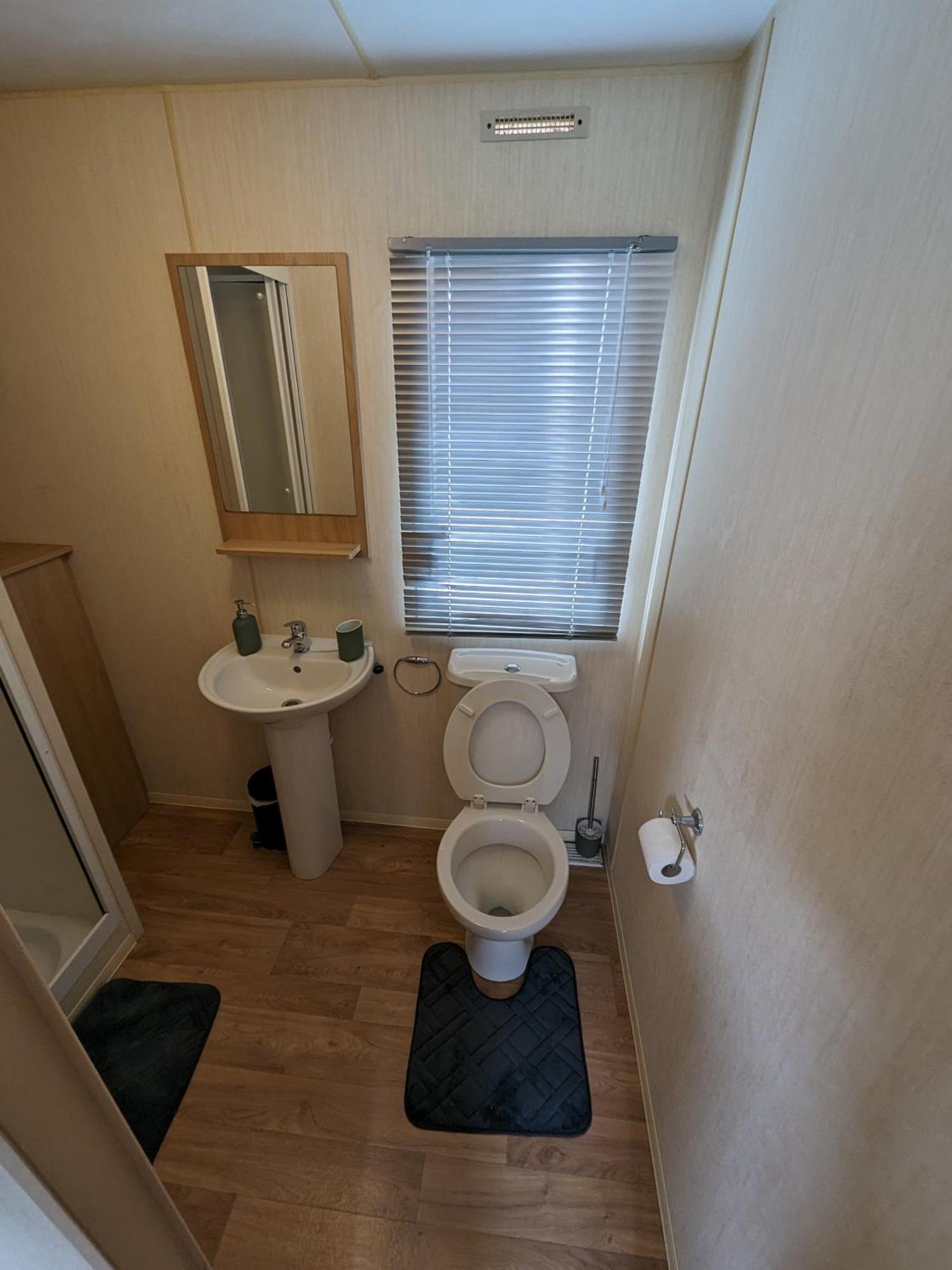 3 Bedroom Caravan, Sleeps 8 Lyons Lido Beach 普利斯坦丁 外观 照片